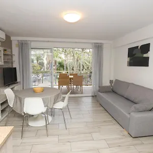 Differentflats Samoa Salou